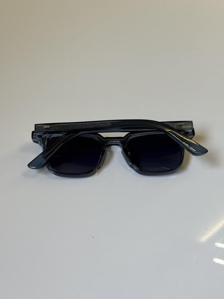 RBN. 1124 Blue