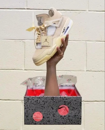 NK. Air Jordan Retro 4 Off White Sail
