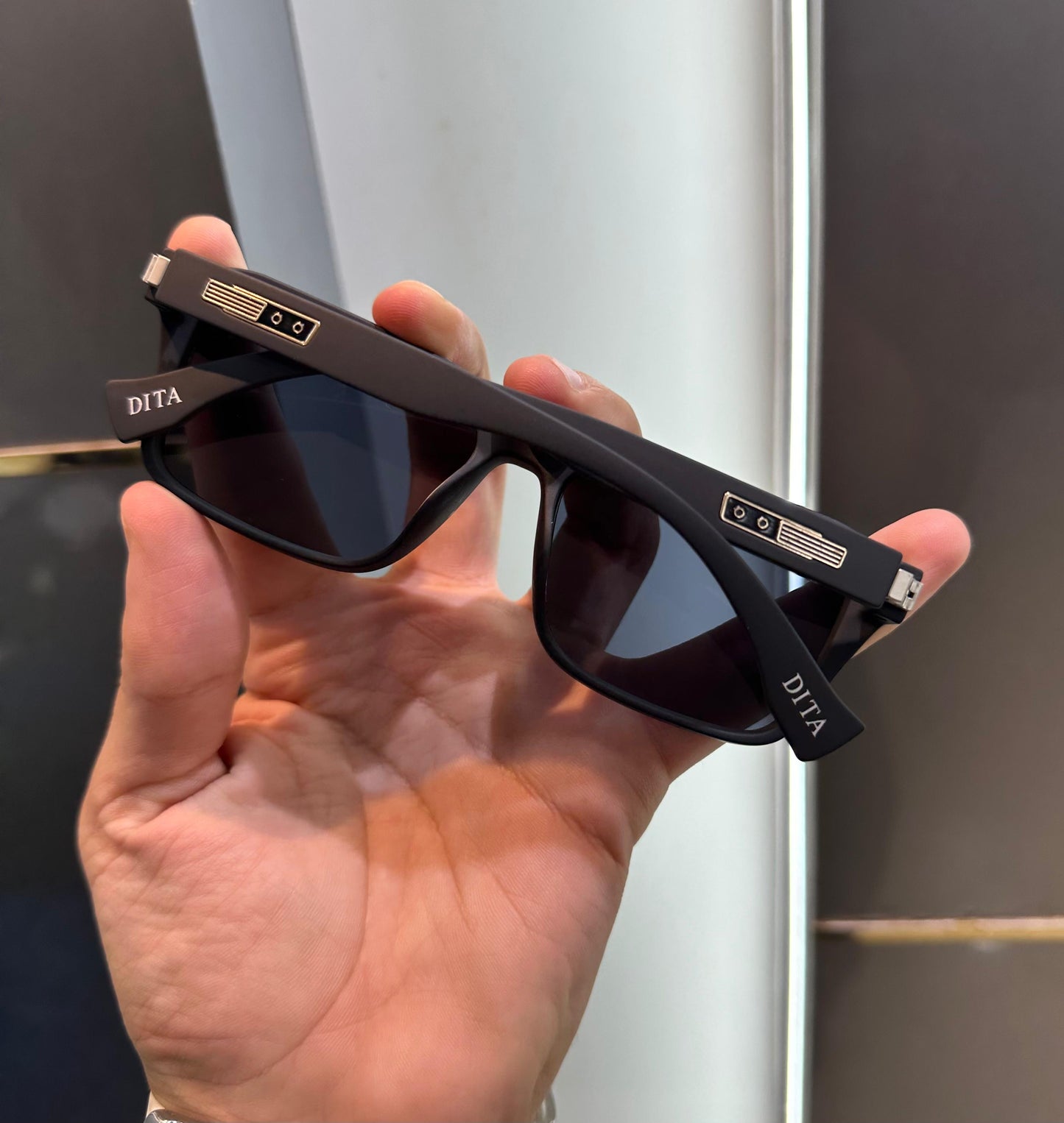 DIT_A All Black Matt Luxury Shades 8956