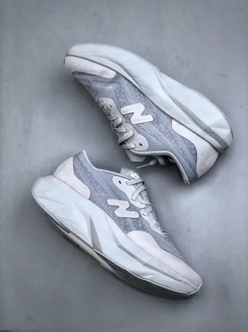 NB. Fuelcell Supercomp Elite V4 District Vision