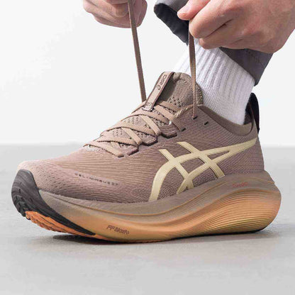ASCS. Gel-Nimbus 27 Luxe Taupe Grey