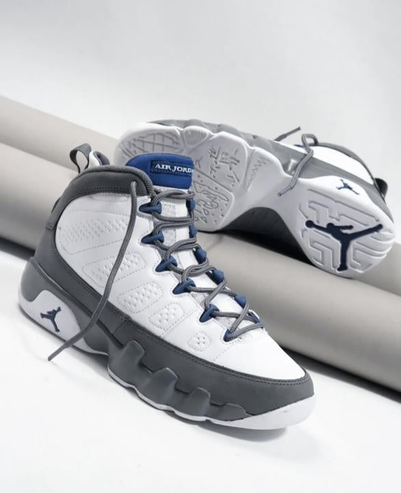 NK. Jordan 9 Flint Grey