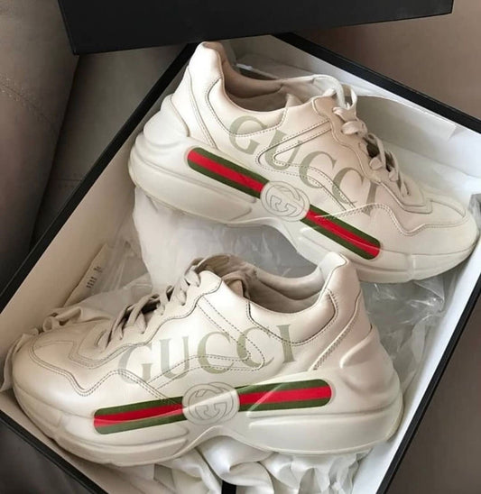 GUC. Rhyton Vintage Logo Premium