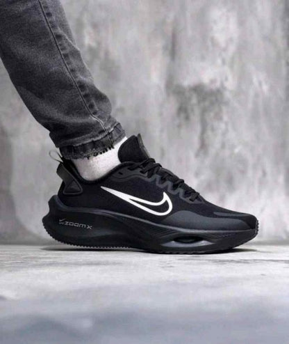 NK. Zoom X Smiley Pro 2.0 All Black