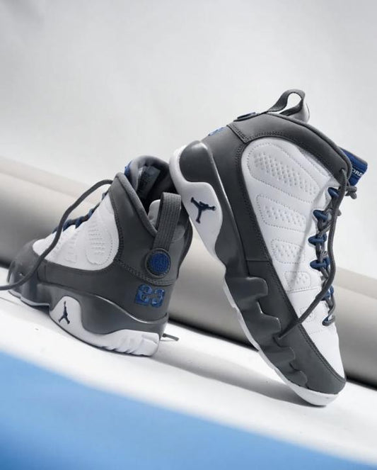 NK. Jordan 9 Flint Grey