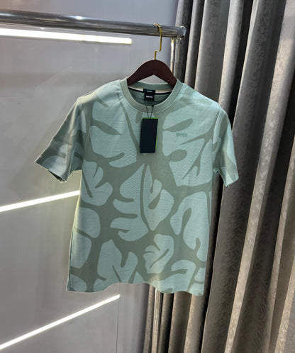 HUG BOS. Classic Oversize T-Shirts