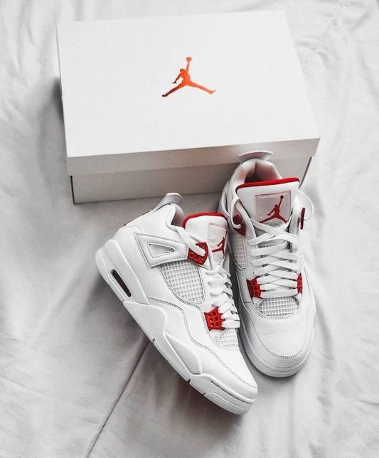 NK. Air Jordan 4 Metallic Red
