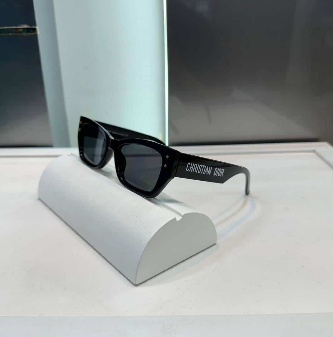 CDR. All Black Star Edition Luxury Shade 3342