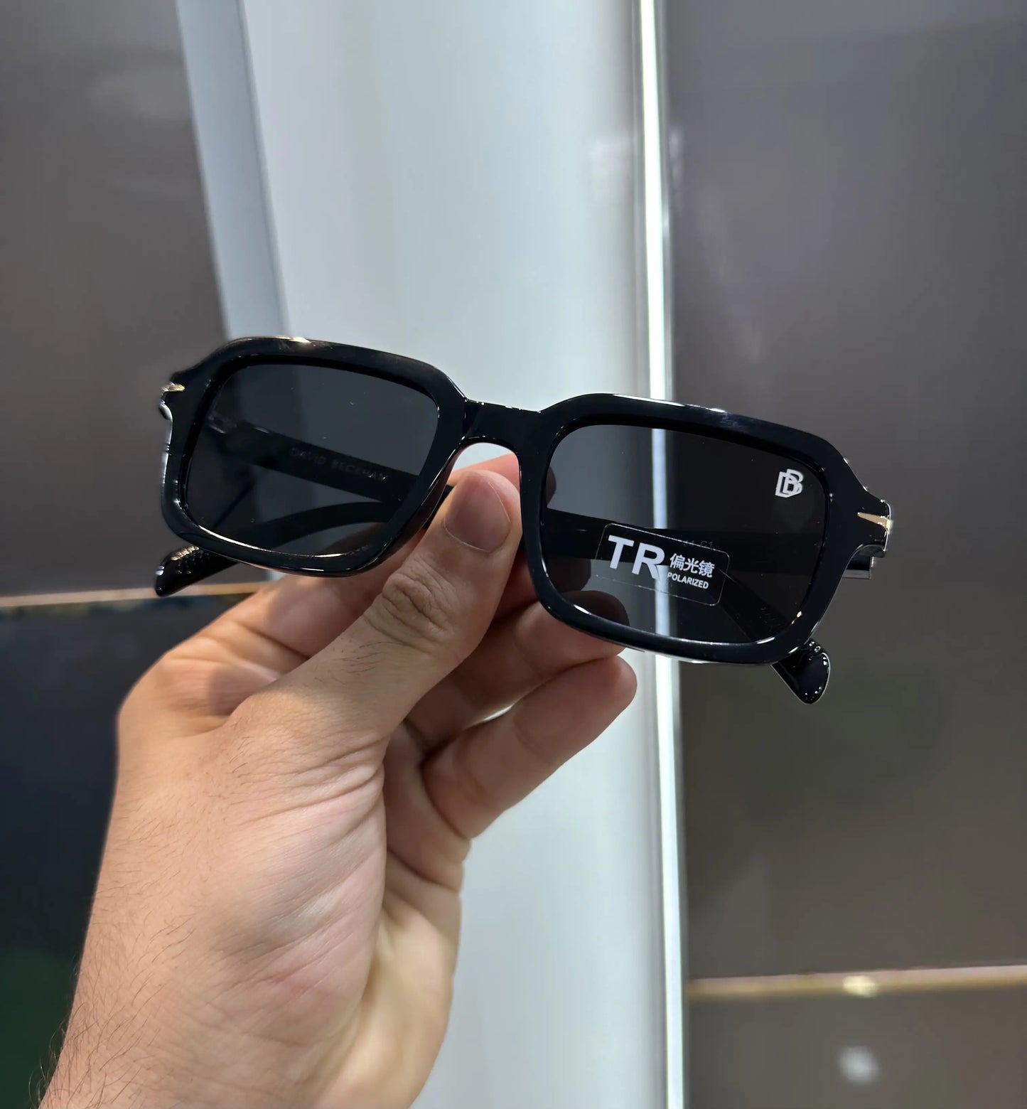DBM. All Black Premium Shades 0341