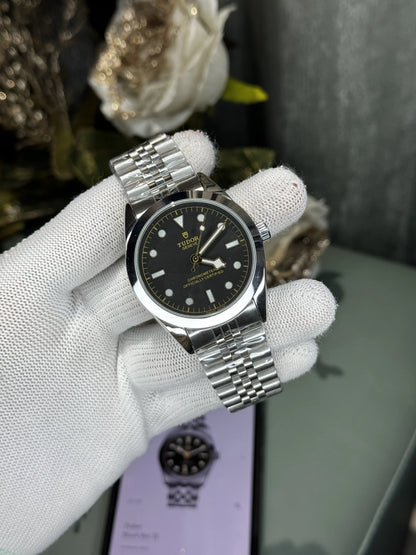 TUD. Black Bay Premium Watch