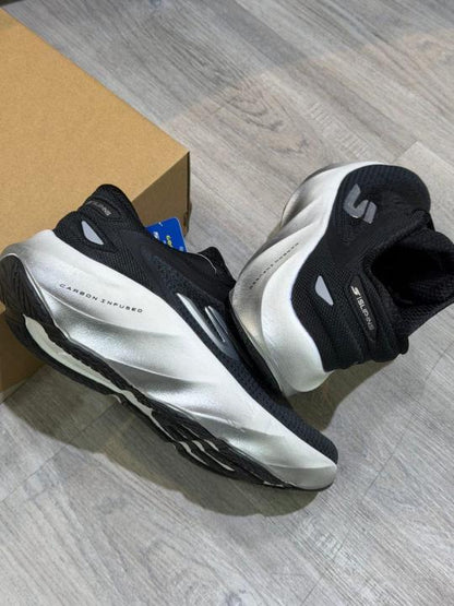 SKCHR. Aero Burst Black