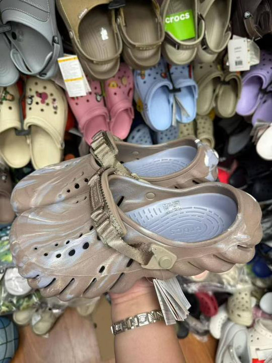 Crocs Echo Clogs
