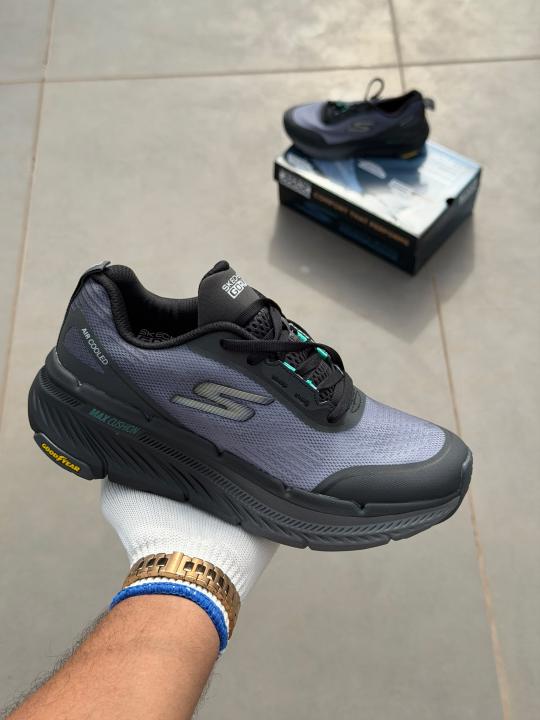 SKCHR. Max Cushion Premium 2.0 Purple Black