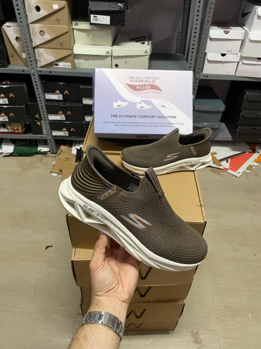 SKCHR. Slip In Glide Step By Brown White