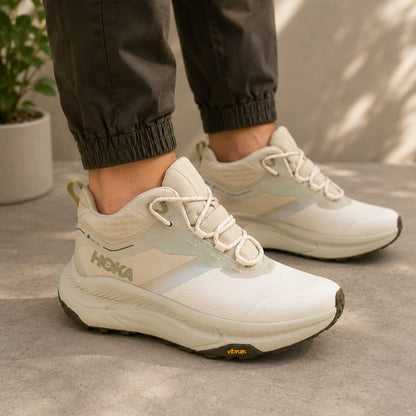 HK. Transport Hike GTX Oyster Mushroom