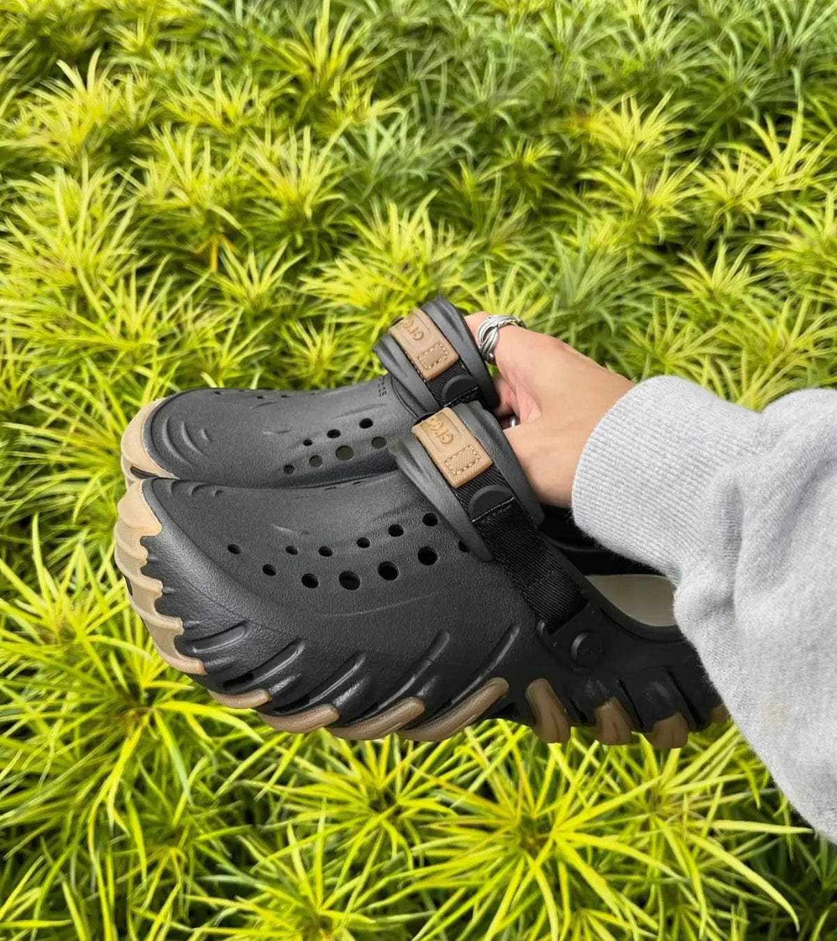 Crocs Echo Gum RO Clogs Black
