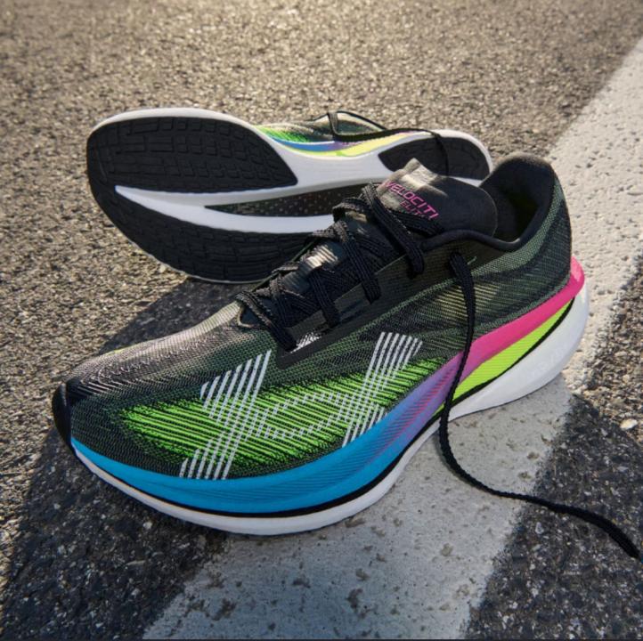 UNDARM. Velocity Elite 3 Running Shoe