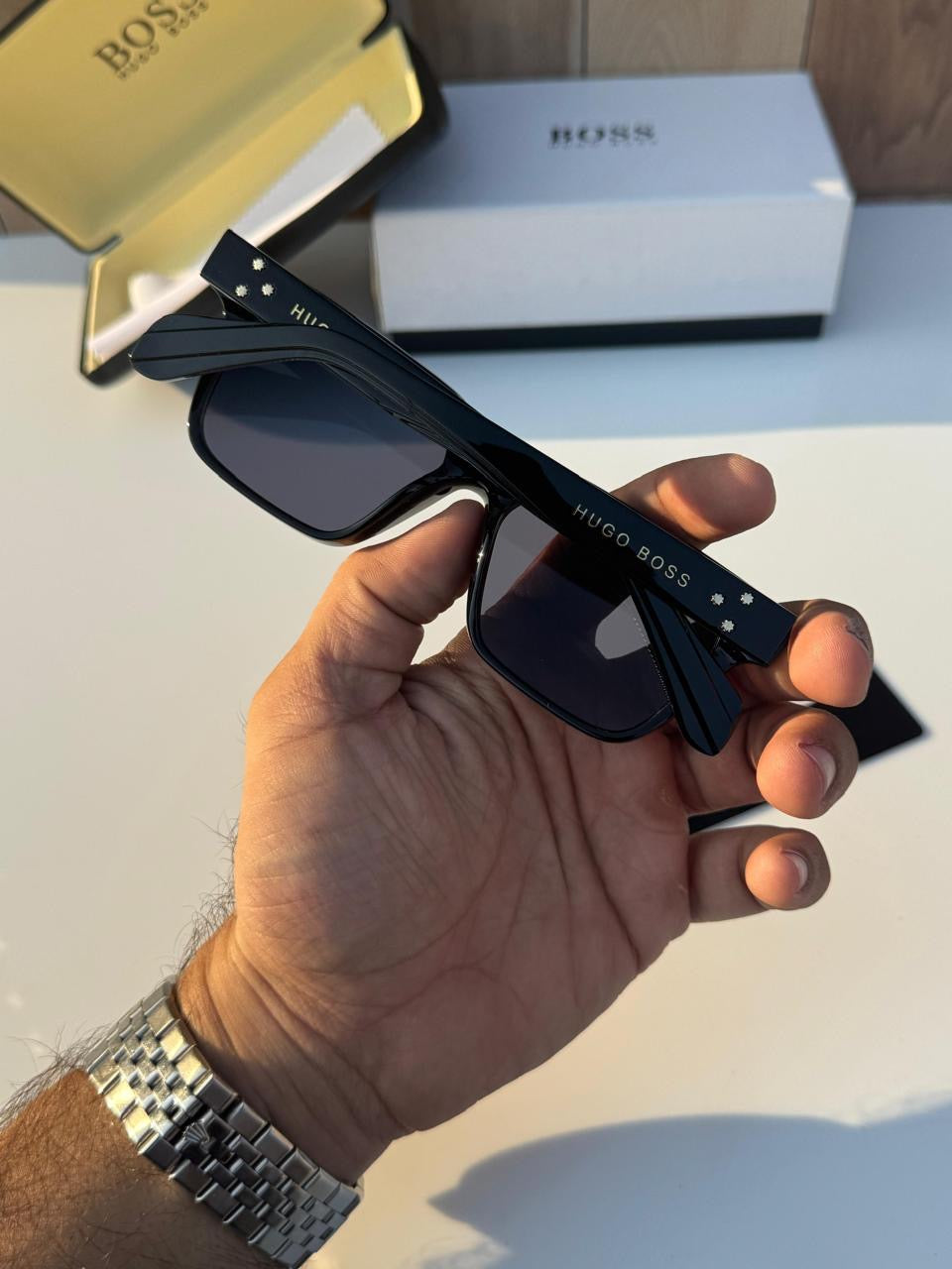 RB. Premium Black Sunglass / Shade