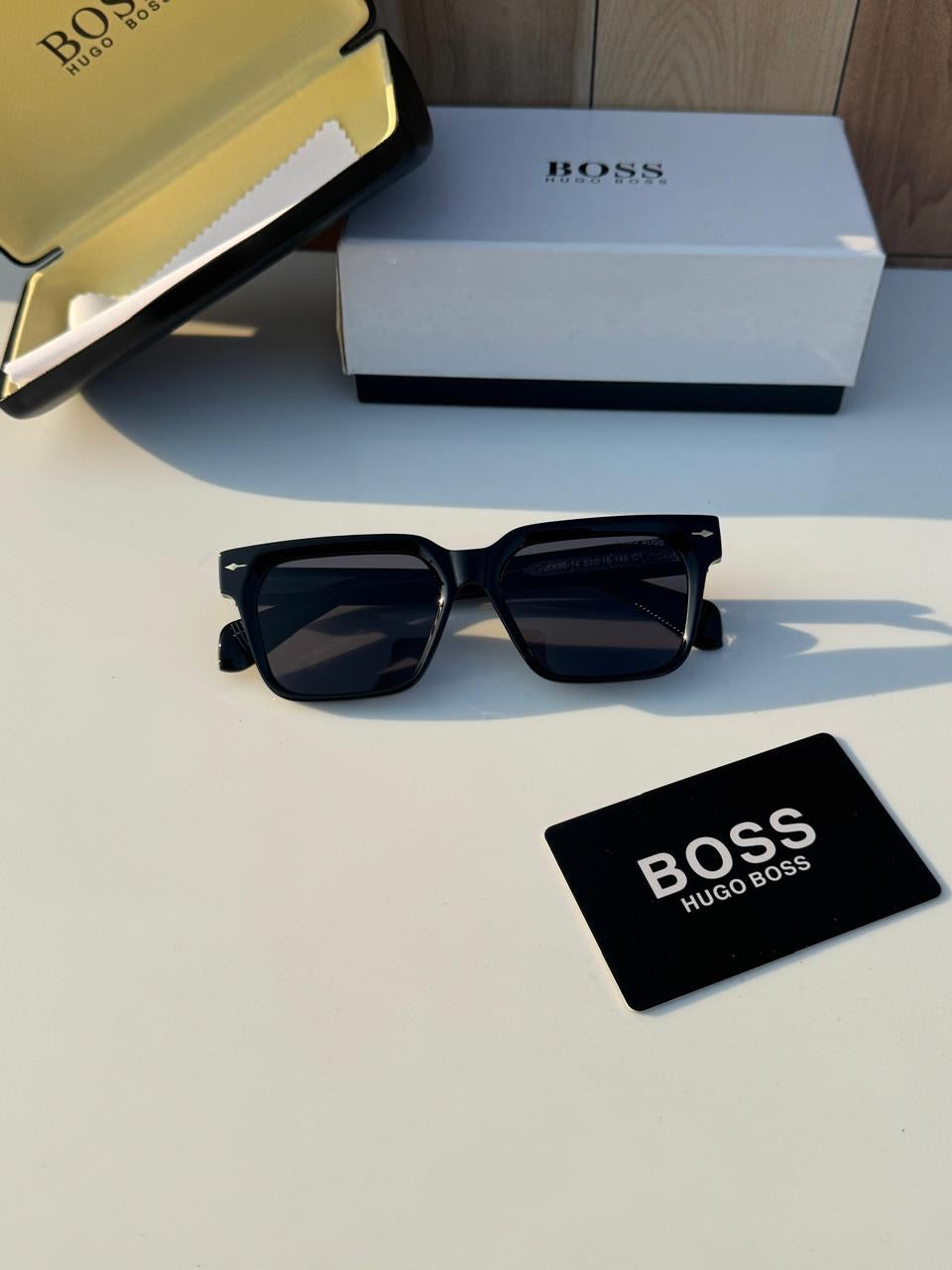 RB. Premium Black Sunglass / Shade